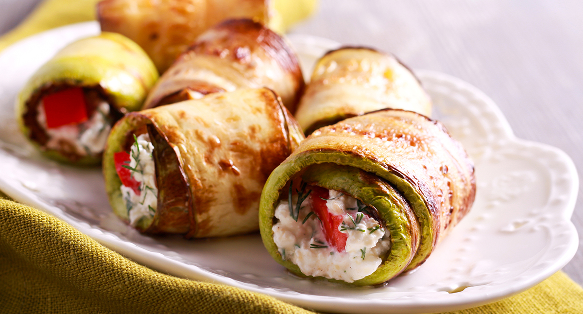 View Zucchini Veggie Rolls with Horseradish Dip Gallery - Image 1 Zucchini Veggie Rolls with Horseradish Dip
