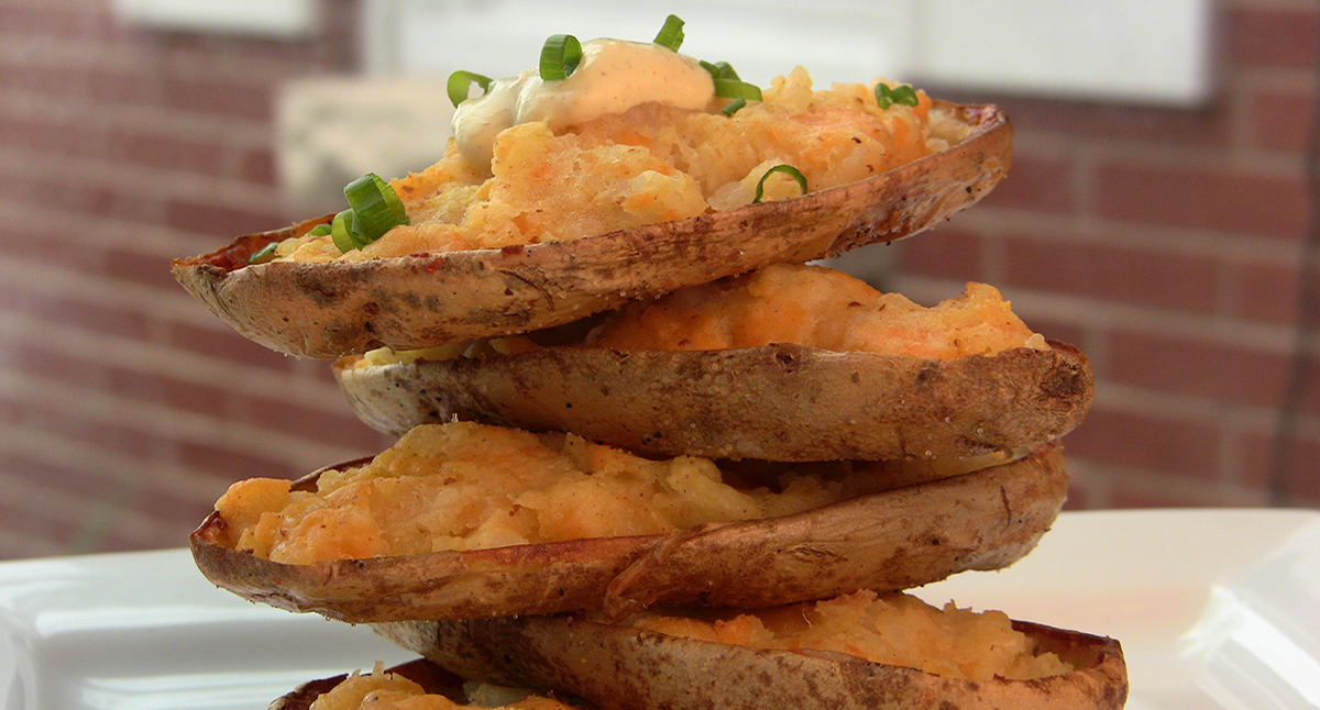 View Beer'n Brat Potato Skins Gallery - Image 1 Beer'n Brat Potato Skins