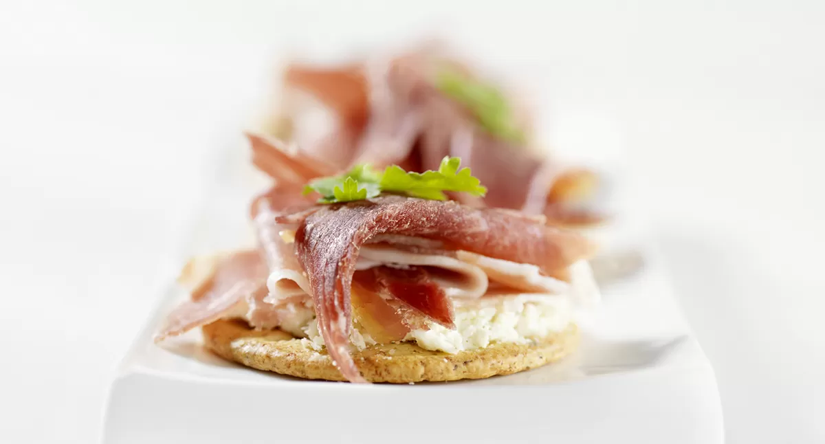 View Roast Beef & Horseradish Dijon Cream Cheese Crackers Gallery - Image 1 Roast Beef & Horseradish Dijon Cream Cheese Crackers