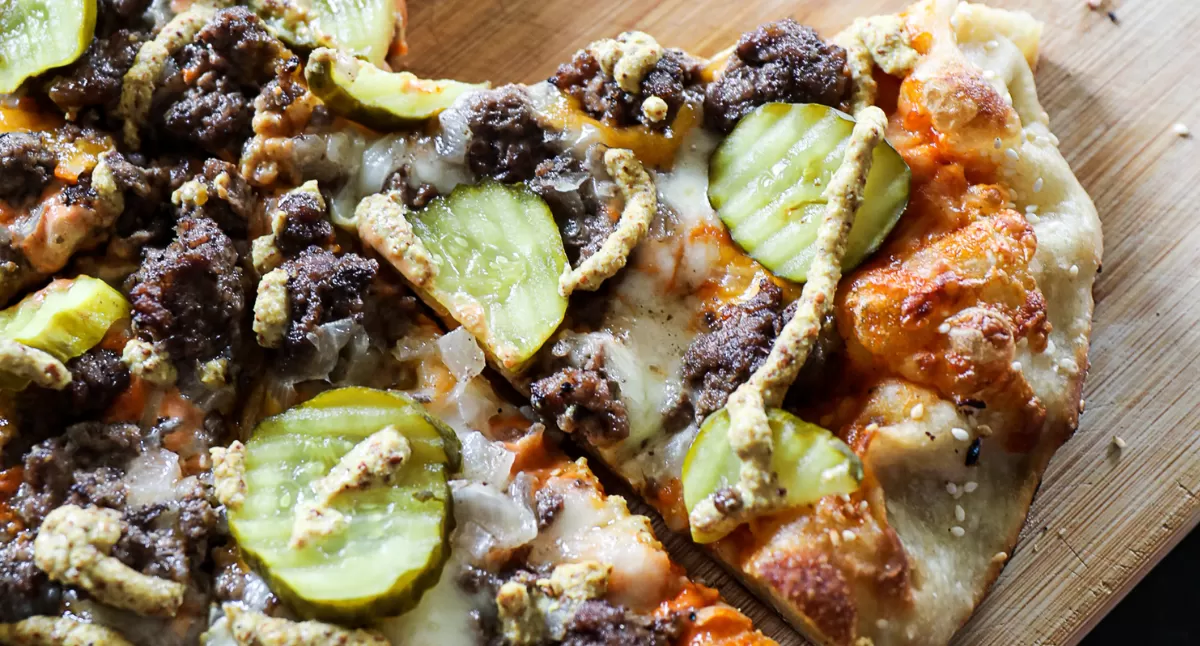 Grilled Cheeseburger Pizza