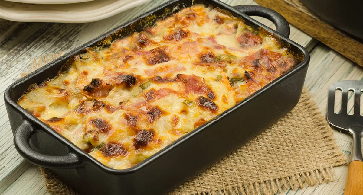 View Historical Ham with Escalloped Potatoes Gallery - Image 1 Historical Ham with Escalloped Potatoes
