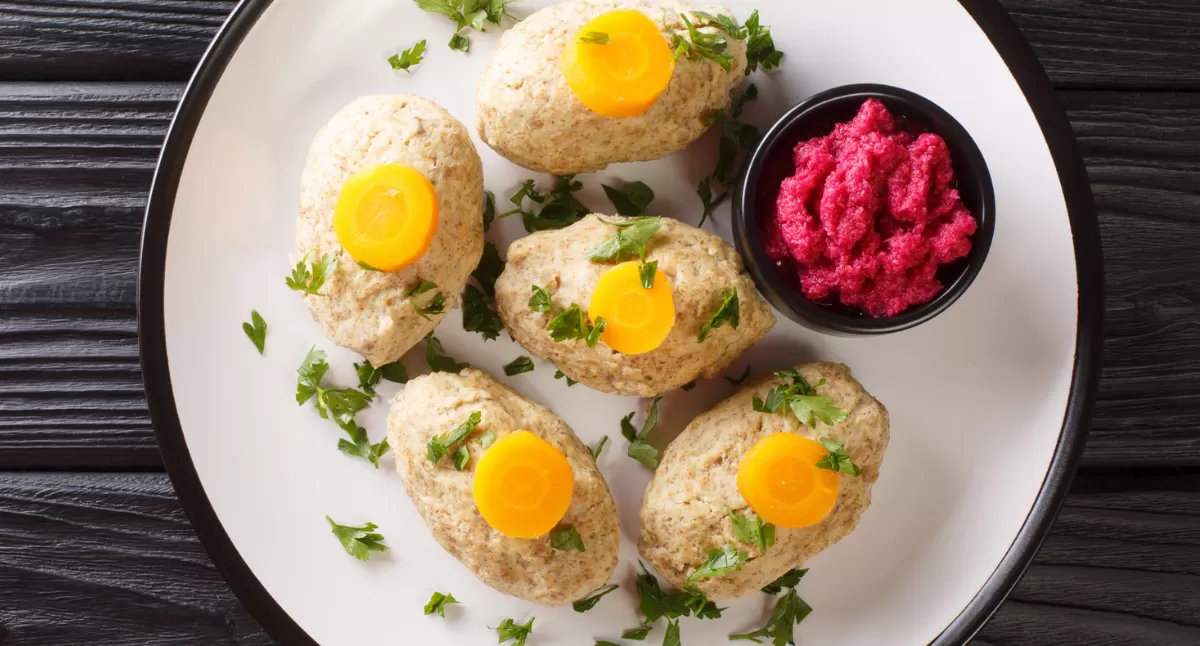 View Gefilte Fish with Beet Horseradish Gallery - Image 1 Gefilte Fish with Beet Horseradish