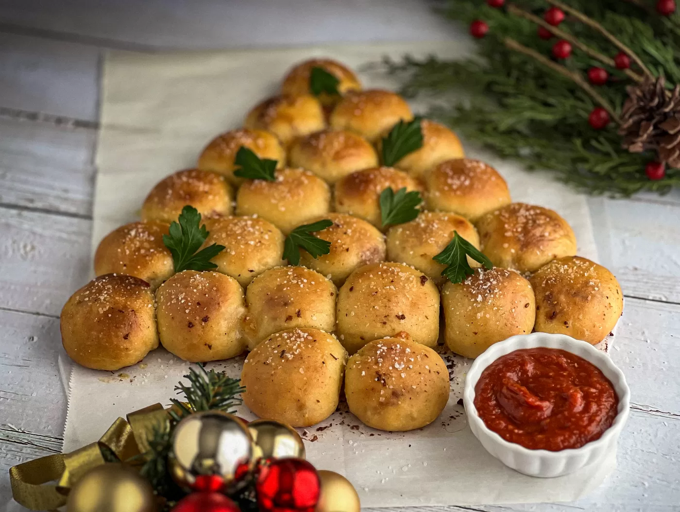 Cheesy Shrimp Pull-Apart Bread